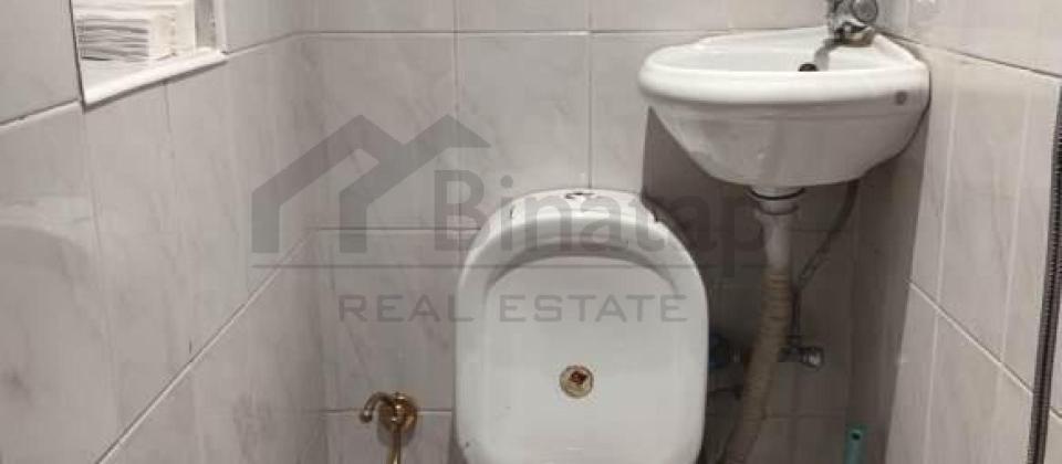 Heydər Əliyev pr., N.Nərimanov m/s yaxın məsafədə 3 otaqlı mənzil satılır/100 kv.m. - 15