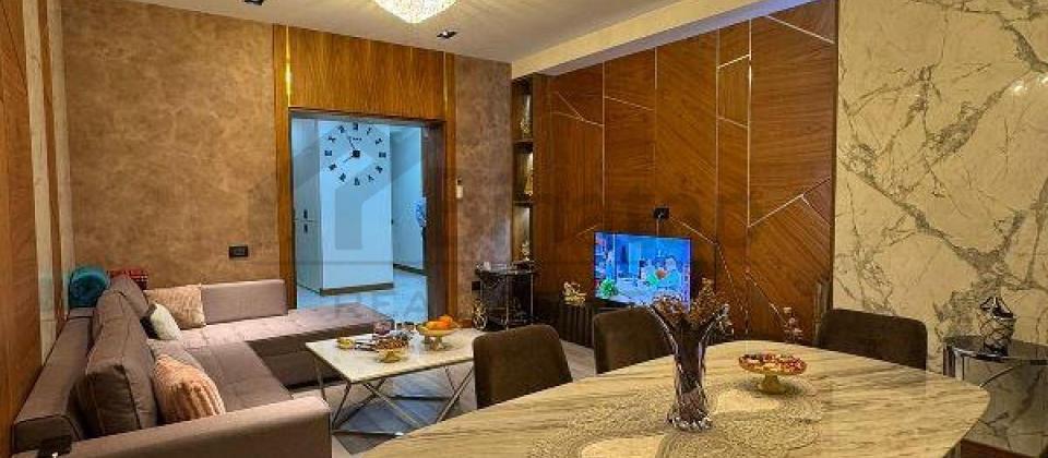 8 Noyabr m/s yaxın məsafədə 3 otaqlı mənzil satılır/98 kv.m. - 4