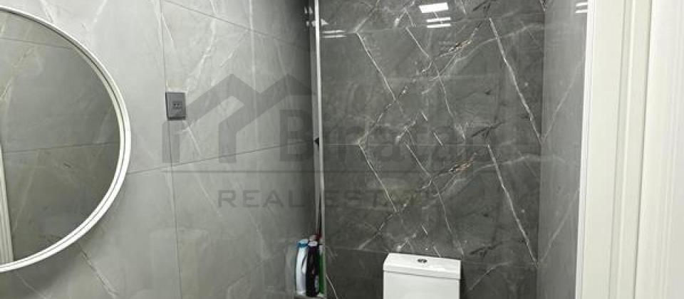 4cü mkrn, Memar Əcəmi m/s yanında 2 otaqlı mənzil satılır/63 kv.m. - 11