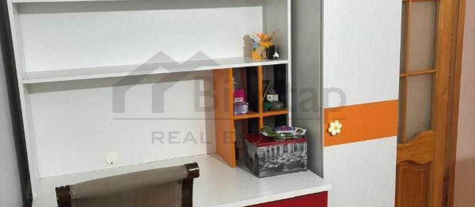 Musabəyov parkı, Elmlər Akademiyası m/s yaxın 3 otaqlı mənzil satılır/65 kv.m. - 10