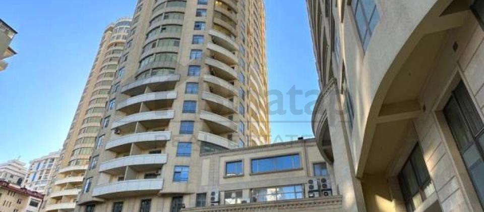 Statistika Komitəsi, Nizami m/s yaxın 4 otaqlı mənzil satılır/129 kv.m. - 11