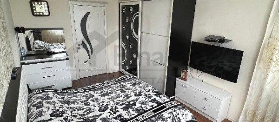 4 otaqli menzil satilir/160 kv.m., Musabeyov parki ve Elmler Akademiyasi m/s yaxindir - 9