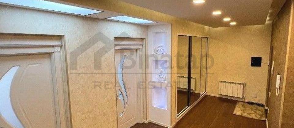 4 otaqli menzil satilir/160 kv.m., Musabeyov parki ve Elmler Akademiyasi m/s yaxindir - 10