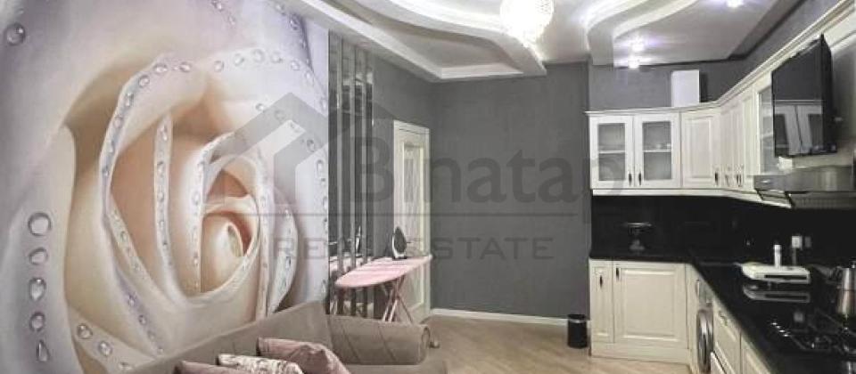 Metropark t/m ve Nerimanov m/s yaninda 3 otaqli menzil satilir/142 kv.m. - 8