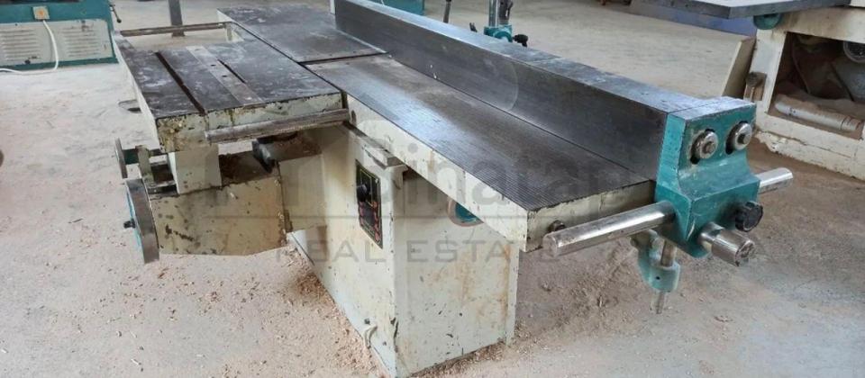 MEBEL FABRIKI ICAREYE VERILIR - 7