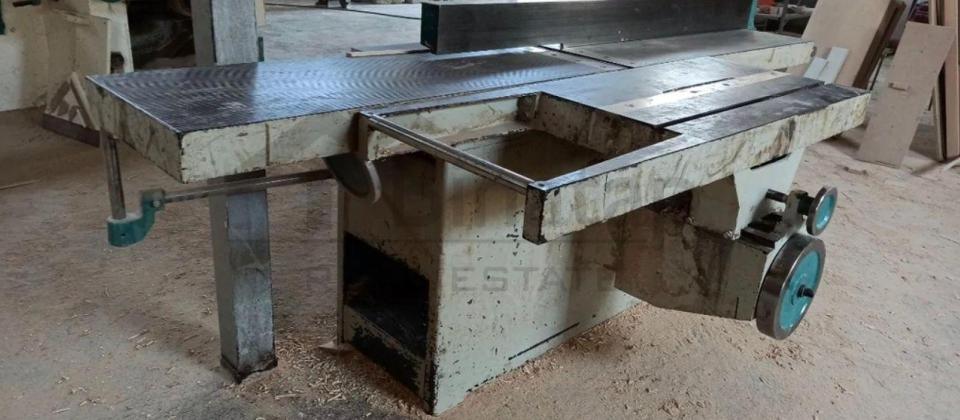 MEBEL FABRIKI ICAREYE VERILIR - 10