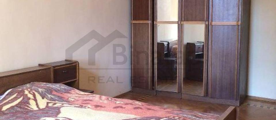 İzmir parkinin yaninda 3 otaqli menzil satilir/80 kv.m. - 8