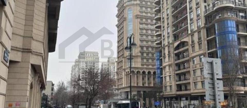 Huseyn Cavid parki ve Elmler Akademiyasi m/s yaxin 2 qaraj satilir/55 kv.m. - 3