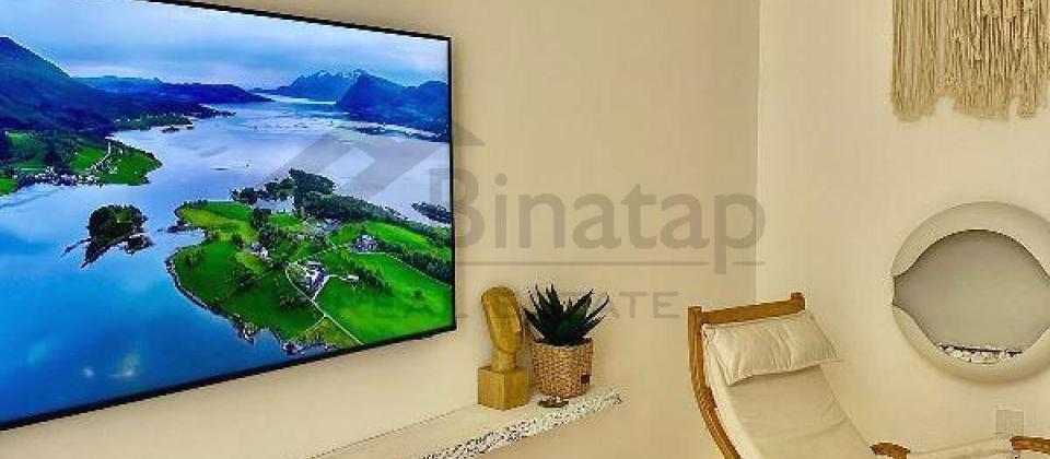 İnqlab, 8 Noyabr ve Tibb Universitetine yaxin 2 otaqli menzil satilir/50 kv.m. - 2