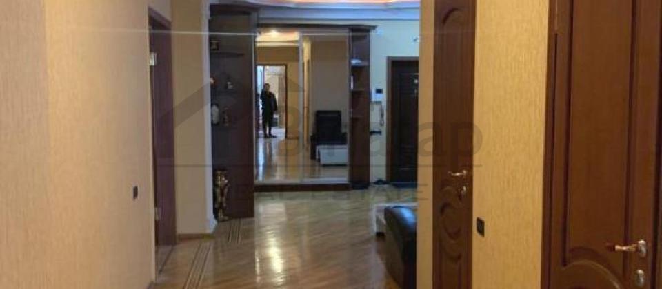 Hesen Eliyev kuchesi (İnqlab), 1№li Asan Xidmetin yaninda 4 otaqli menzil satilir/171 kv.m. - 13