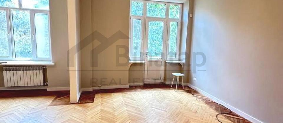 Merkez..! Bulvar, Azneft dairesi ve Funikulyor'un yaninda 5 otaqli menzil satilir/143 kv.m. - 5