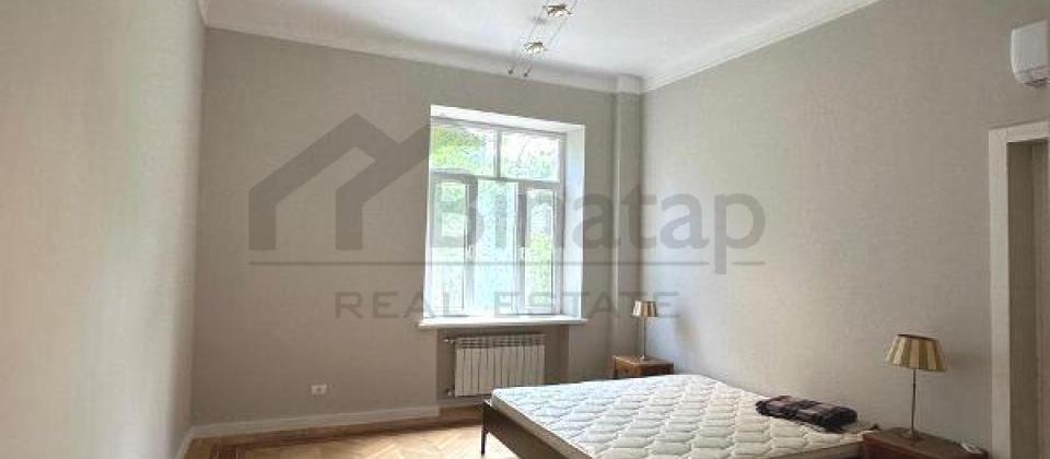 Merkez..! Bulvar, Azneft dairesi ve Funikulyor'un yaninda 5 otaqli menzil satilir/143 kv.m. - 7