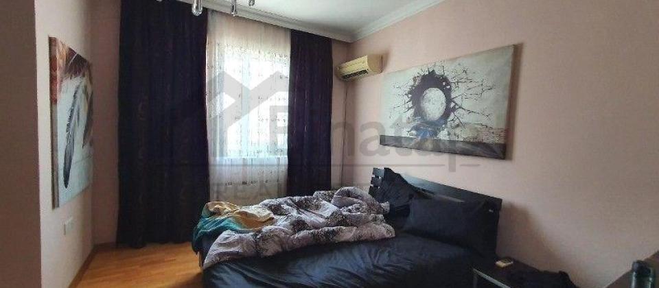 Merkez..! Torqovi, Fevvareler meydanina yaxin 4 otaqli menzil satilir/176 kv.m. - 7