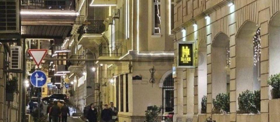 Merkez..! Torqovi, Fevvareler meydanina yaxin 4 otaqli menzil satilir/176 kv.m. - 15