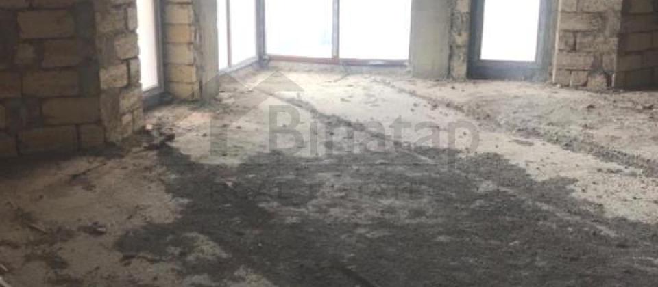 Semed Vurgun baginin yani, 28 May m/s yaxin 4 otaqli temirsiz menzil satilir/196 kv.m. - 7