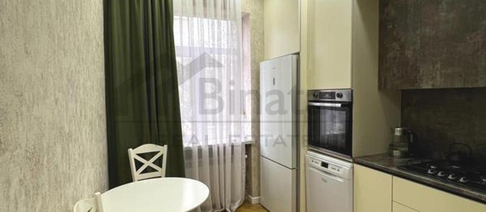 Nizami m/s ve 18№li mektebin yaninda ela temirli menzil satilir/70 kv.m. - 10