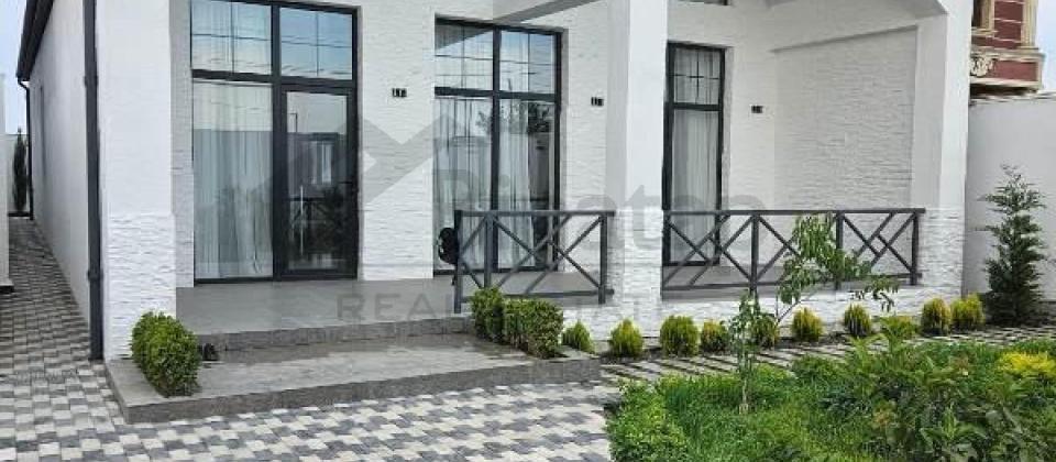 Merdekan qesebesi, Muskul House'a yaxin 4 otaqli bag evi satilir/130 kv.m. - 2