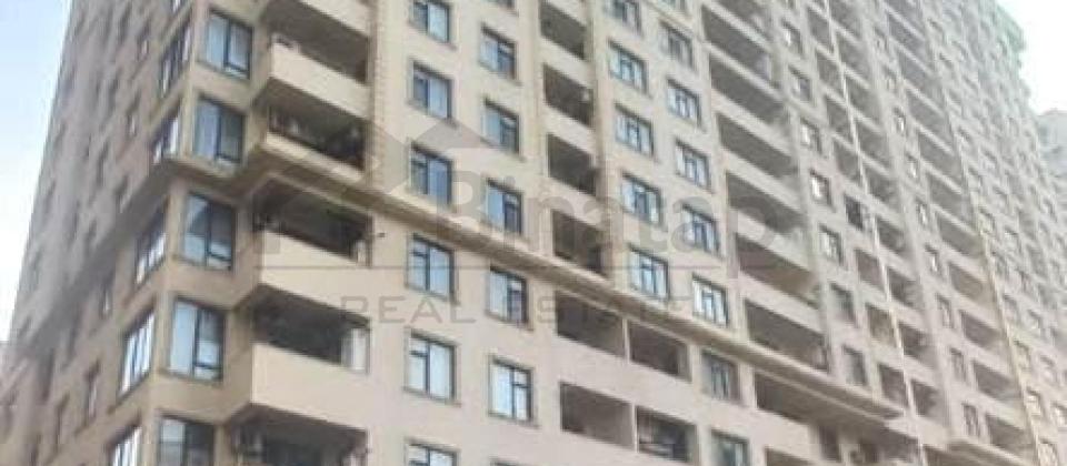 Tibb Universitetinin yaninda 3 otaqli menzil satilir/167 kv.m. - 3