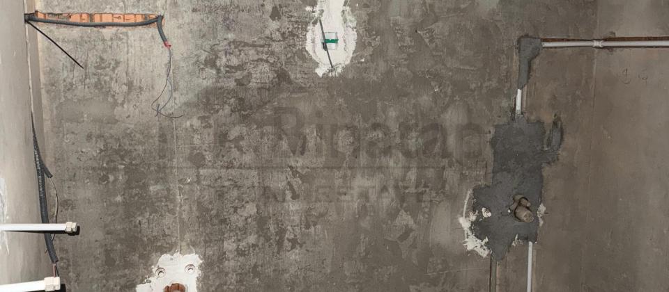 Tibb Universitetinin yaninda 3 otaqli menzil satilir/167 kv.m. - 15