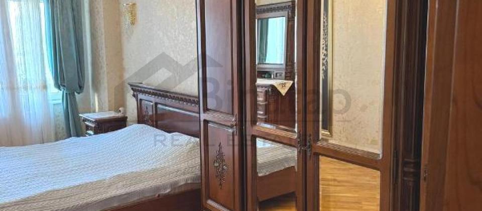 Elmler Akademiyasi m/s yaninda 3 otaqli menzil satilir/140 kv.m. - 6