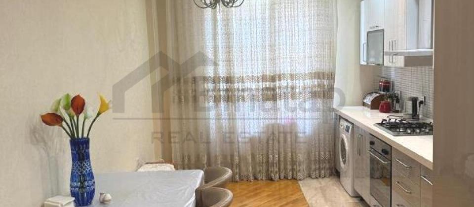 Elmler Akademiyasi m/s yaninda 3 otaqli menzil satilir/140 kv.m. - 12