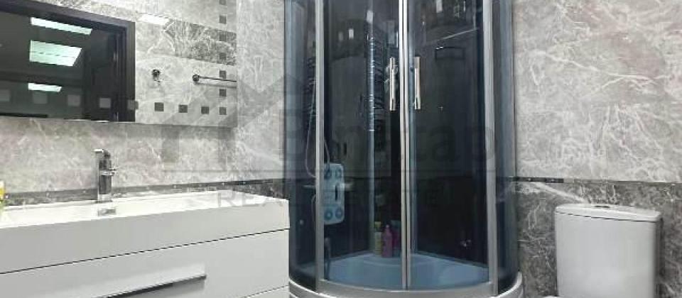 Neriman Nerimanov m/s yaxin mesafede 3 otaqli menzil satilir/129 kv.m. - 12