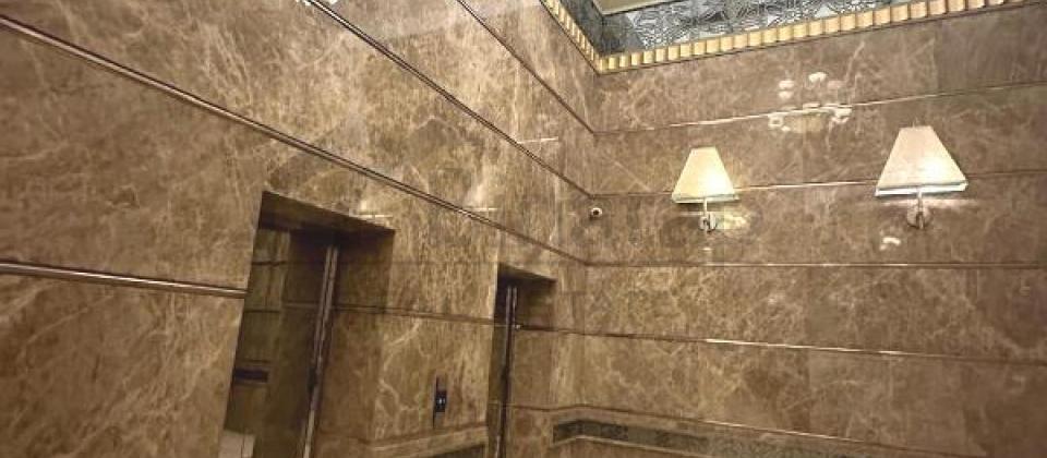 Bulbul prospekti, Heyder Eliyev sarayinin yaninda 2 otaqli menzil satilir/98 kv.m. - 14