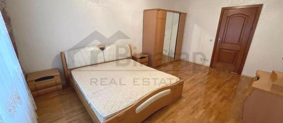 Nerimanov heykelinin yaninda 4 otaqli menzil satilir/191.3 kv.m. - 7