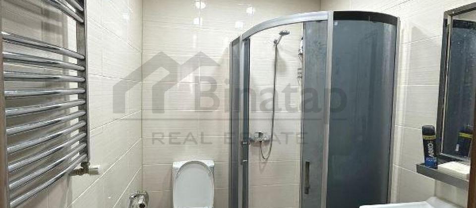 Tbilisi prospekti, 8 Noyabr m/s yaxin 4 otaqli menzil satilir/177 kv.m. - 13