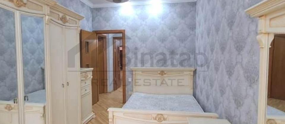 Port Bakunun arxasi, Semed Vurgun bagi ve 28 May m/s yaxin 4 otaqli menzil satilir/190 kv.m. - 8