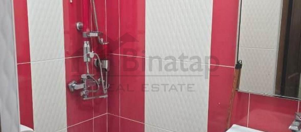 28 May m/s yaninda 4 otaqli menzil satilir/142 kv.m. - 15