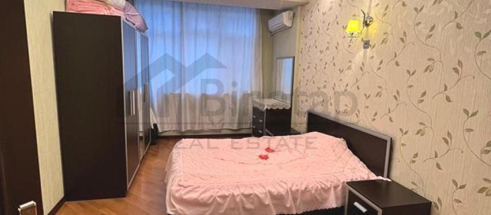 Nerimanov m/s ve Metroparka yaxin 3 otaqli menzil satilir/118 kv.m. - 3