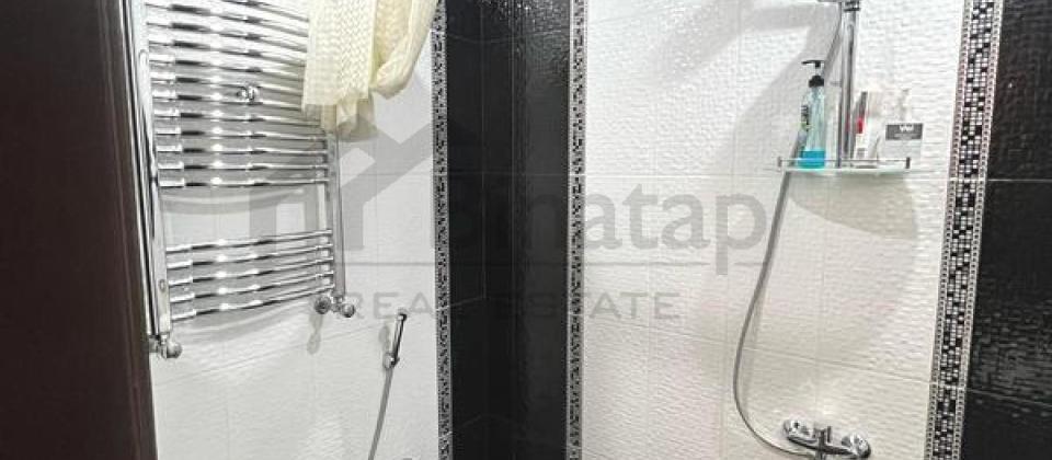 Nerimanov m/s ve Metroparka yaxin 3 otaqli menzil satilir/118 kv.m. - 13