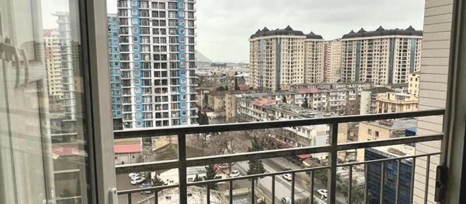 Nerimanov m/s ve Metroparka yaxin 3 otaqli menzil satilir/118 kv.m. - 14