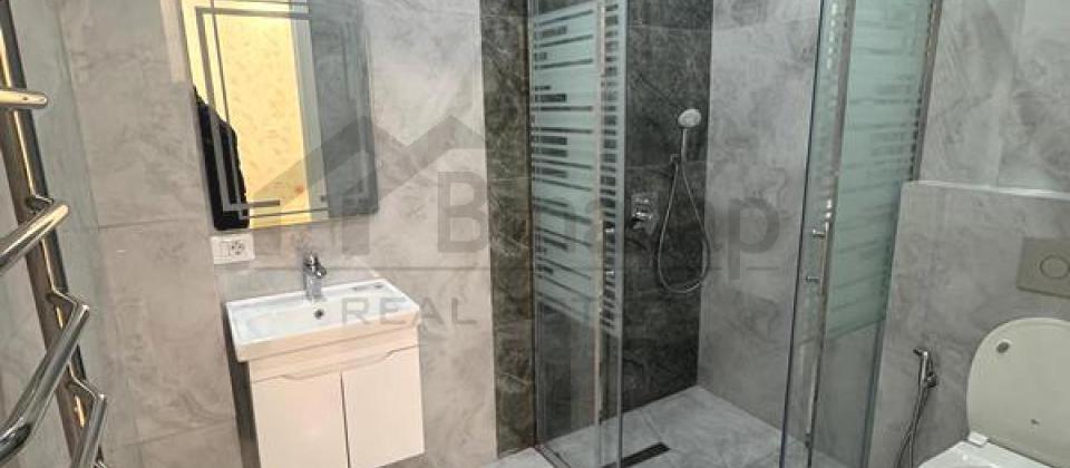 Koala, Zorge ve Koroglu parklarinin yaninda 2 otaqli menzil satilir/55 kv.m. - 6