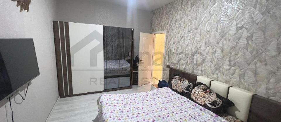 Beynelxalq Avtovagzalin yani, Main y/k de 3 otaqli menzil satilir/137 kv.m. - 3