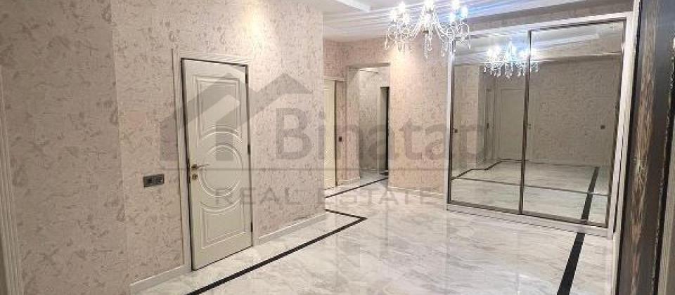 Beynelxalq Avtovagzalin yani, Main y/k de 3 otaqli menzil satilir/137 kv.m. - 8