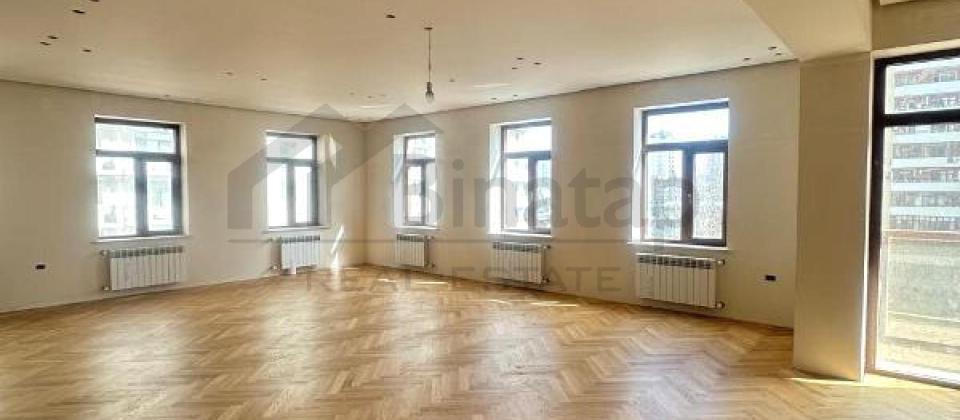 Musabeyov parki, Elmler Akademiyasi m/s yaxin 4 otaqli menzil satilir/271 kv.m. - 4