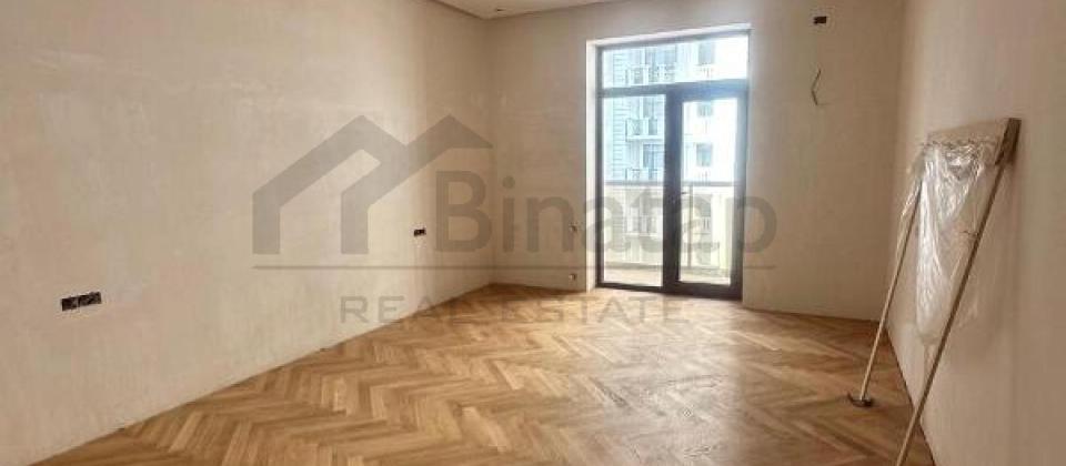 Musabeyov parki, Elmler Akademiyasi m/s yaxin 4 otaqli menzil satilir/271 kv.m. - 10