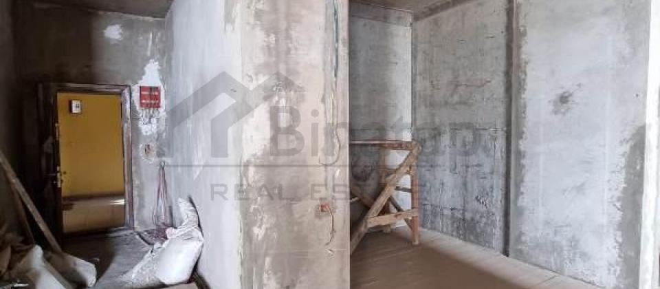 Huseyn Cavid parki ve Elmler Akademiyasi m/s yaxin 4 otaqli menzil satilir/182 kv.m. - 10