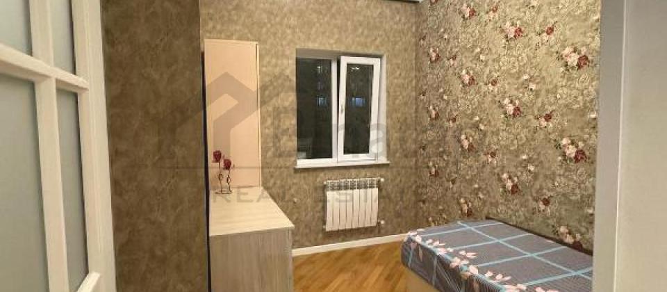 Statistika Komitesi,, İzmir parki, Nizami m/s yaxin 3 otaqli menzil satilir/100 kv.m. - 10