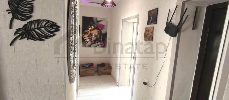 Tbilisi prospekti, Avropa otelinin yaninda 2 otaqli menzil satilir/58 kv.m. - 12