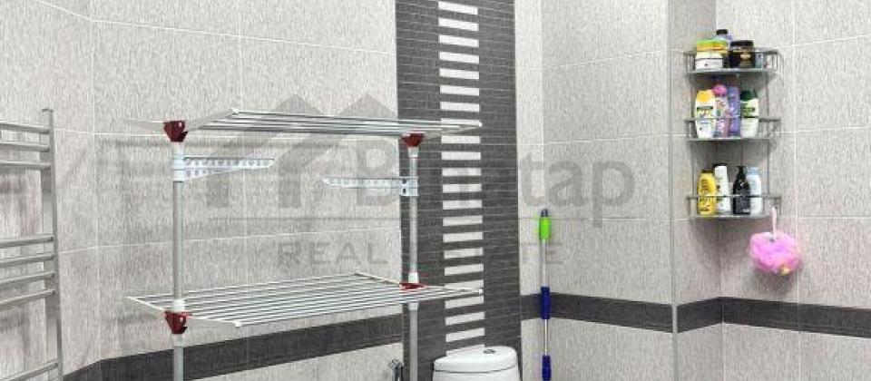 Olimpik Star ve Neftchi bazaya yaxin 3 otaqli menzil satilir/143 kv.m. - 10