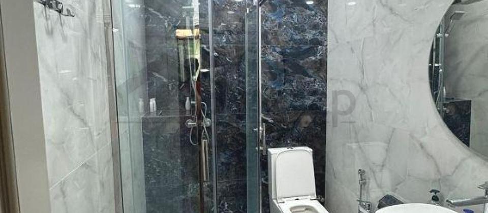 Tibb Universitetinin yaninda 3 otaqli menzil satilir/126 kv.m. - 14