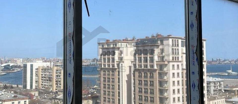 Bayil, Su İdman sarayi ve Bayil parkina yaxin 3 otaqli menzil satilir/153 kv.m. - 6