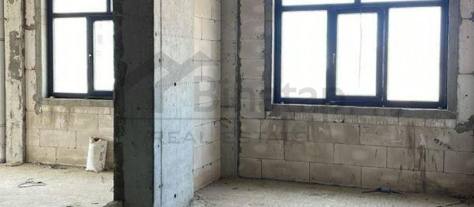 Bayil, Su İdman sarayi ve Bayil parkina yaxin 3 otaqli menzil satilir/153 kv.m. - 9