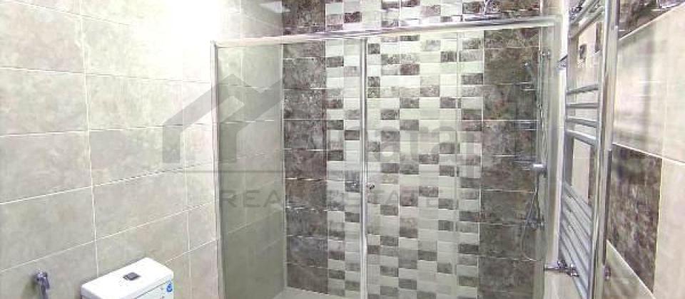 Tbilisi prospekti, 8 Noyabr m/s yaxin 3 otaqli menzil satilir/141 kv.m. - 14