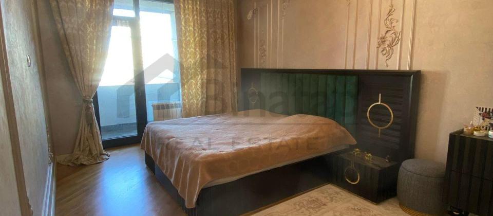 8 Noyabr m/st yaxınlığında. - 8