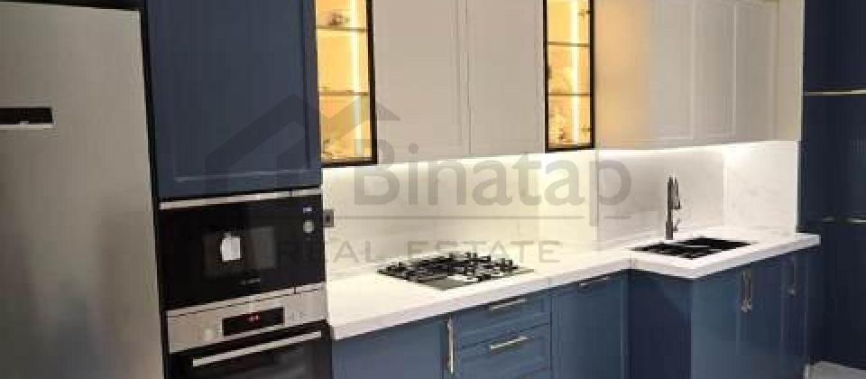 Amerika Sefirliyi ve 28 May m/s yaxin 3 otaqli menzil satilir/141 kv.m. - 8