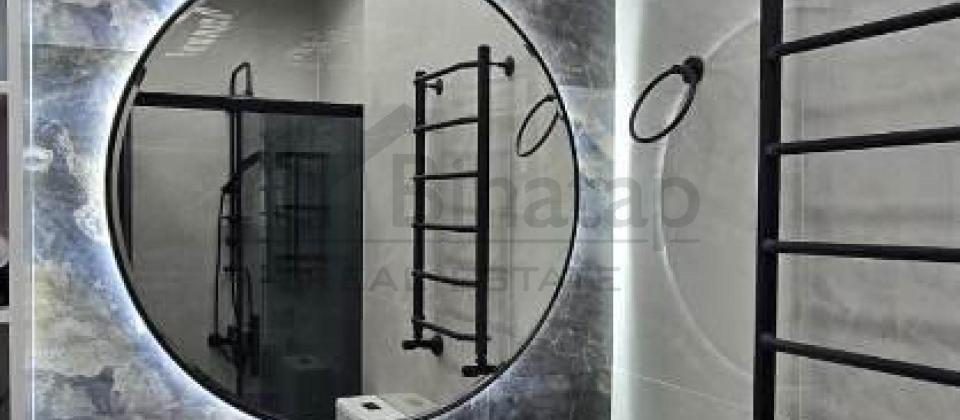 Amerika Sefirliyi ve 28 May m/s yaxin 3 otaqli menzil satilir/141 kv.m. - 13